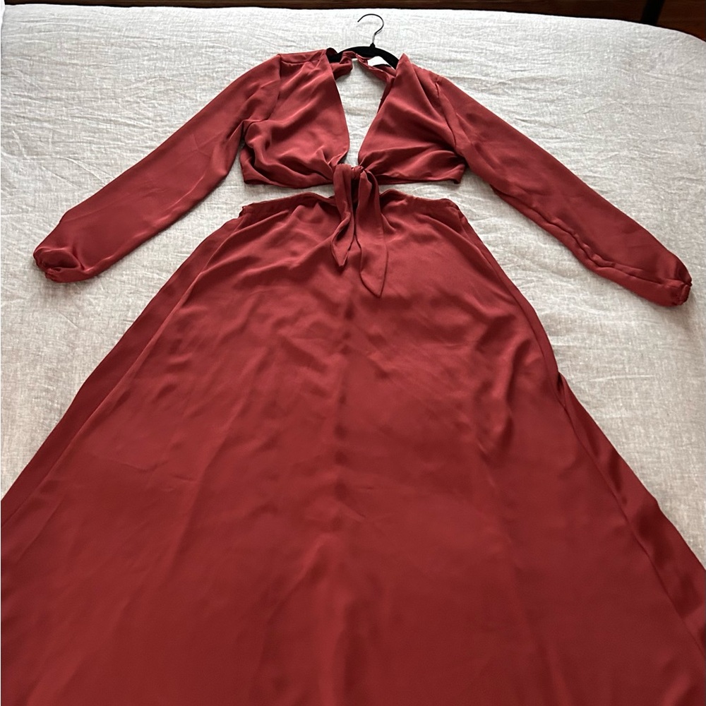 RESA Noelle Long Sleeve Plunge Dress (Wine)